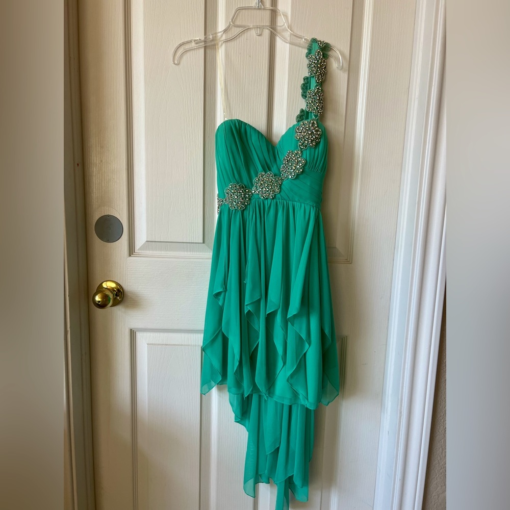 Teal mid-length dress single shoulder dress